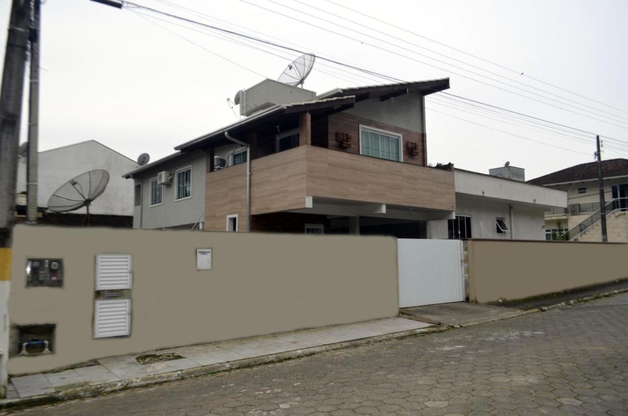 Sobrado Vila Itapema Exterior foto